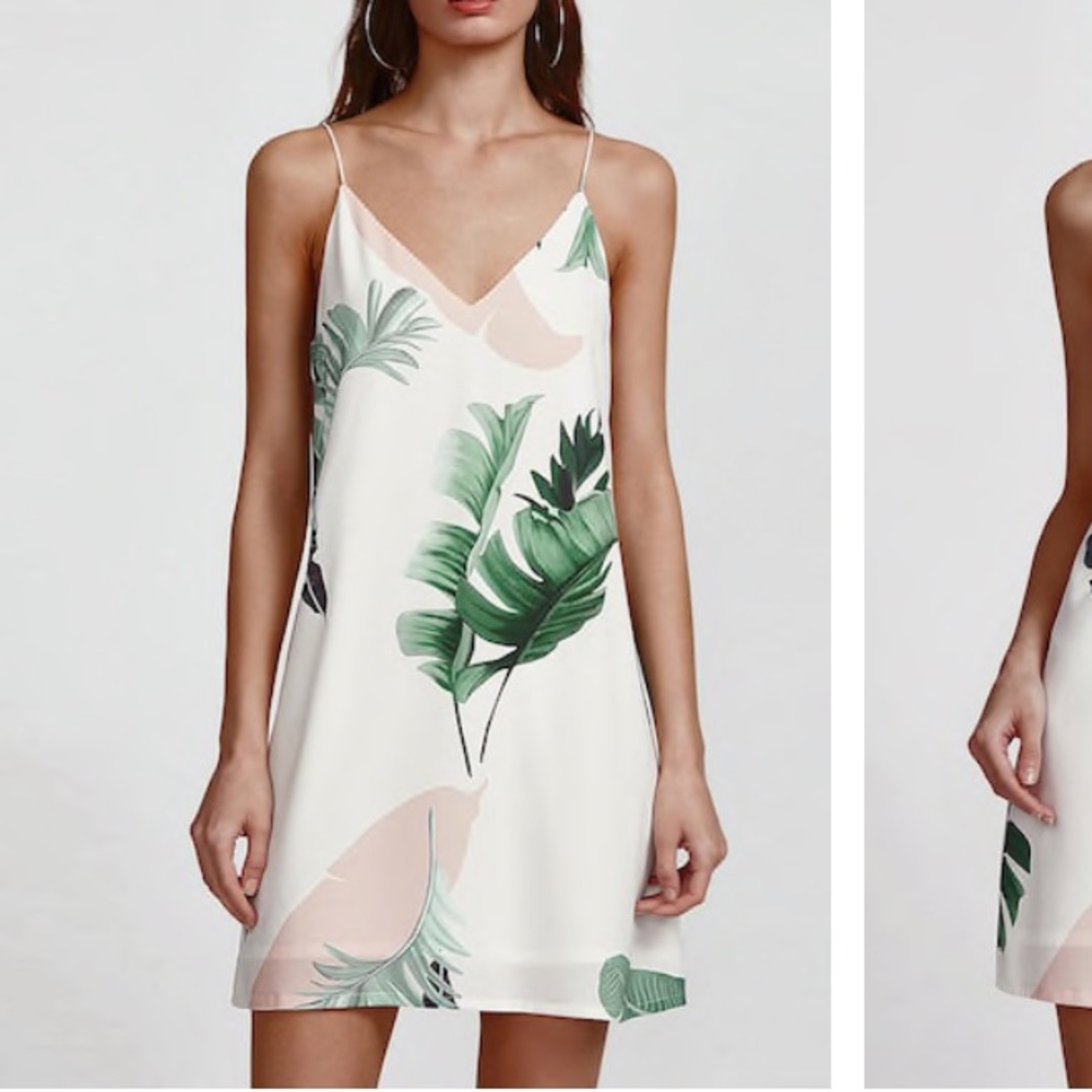 🌟BRAND NEW🌟 White floral dress with palm trees!